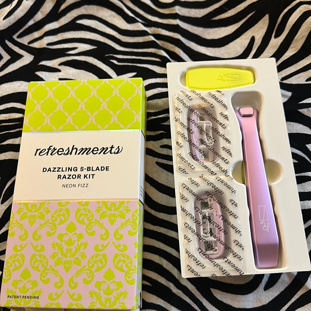 Dazzling 5 blade razor kit